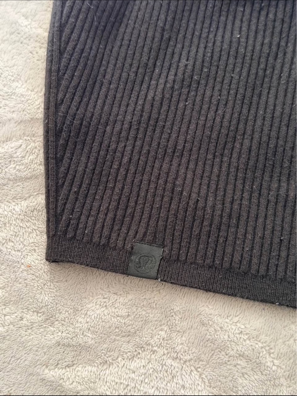 Lululemon Black Ribbed Workout Set - Picture 2 of 3